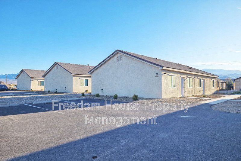 1121 Sixshooter Avenue - 2 property image