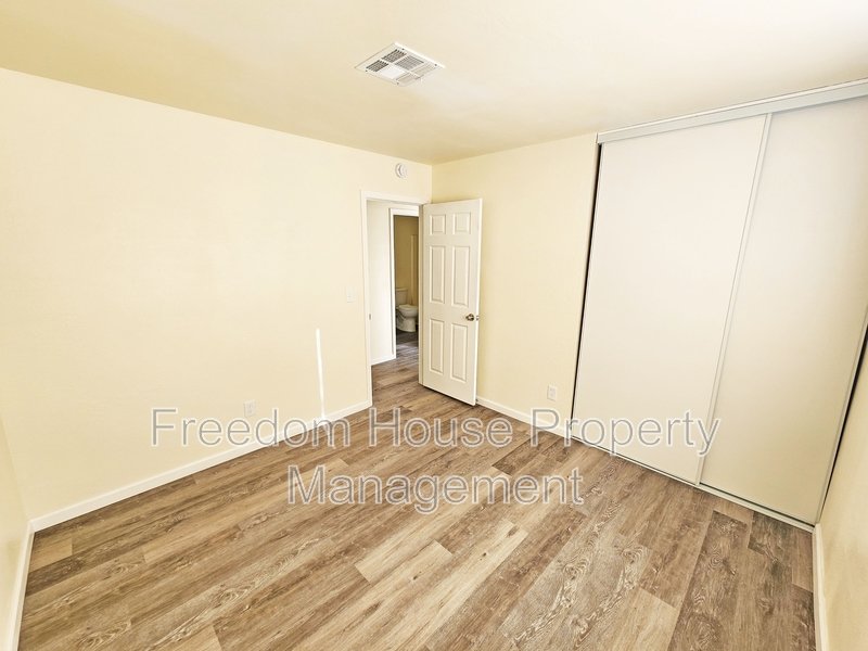 1930 Kearney Street property image