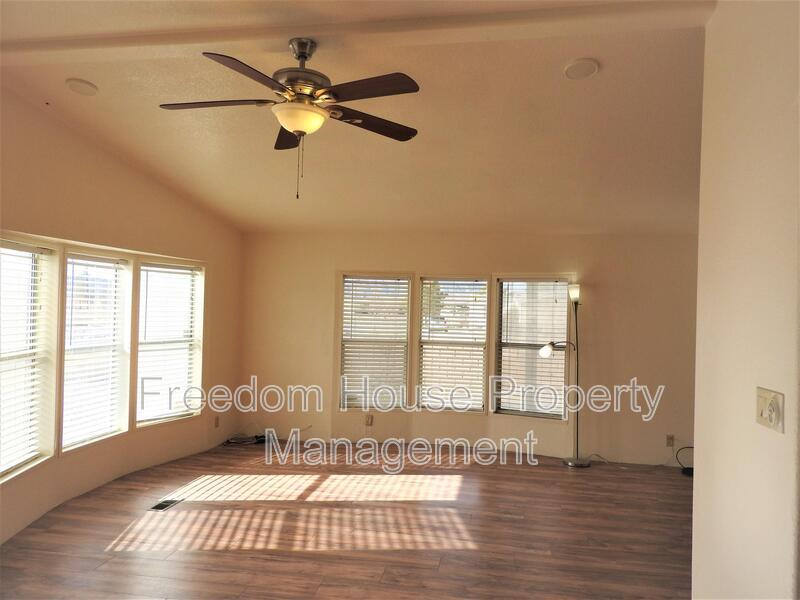 2770 Rio Rico property image