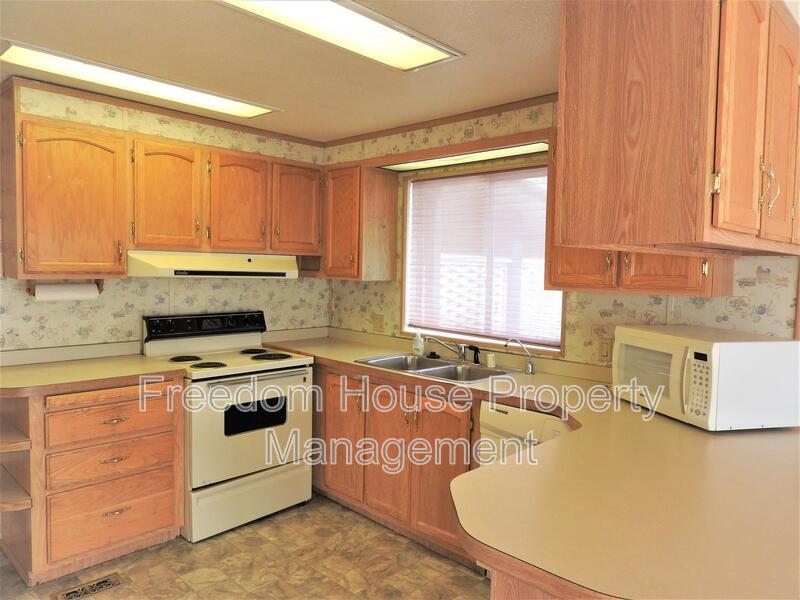 2770 Rio Rico property image