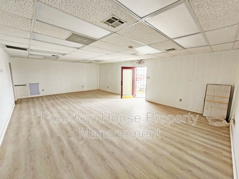 191 South Frontage Road - 102 property image