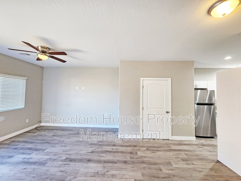 1111 Sixshooter Avenue - 3C property image