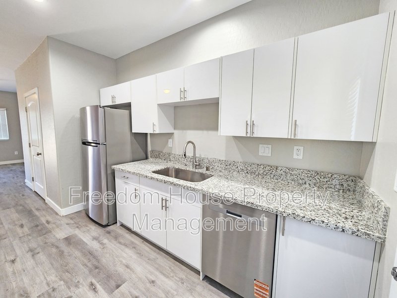 1111 Sixshooter Avenue - 3C property image