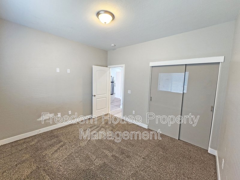 1111 Sixshooter Avenue - 3C property image