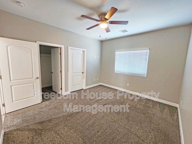 1111 Sixshooter Avenue - 3C property image