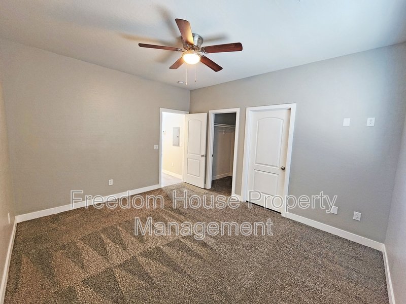 1111 Sixshooter Avenue - 3C property image