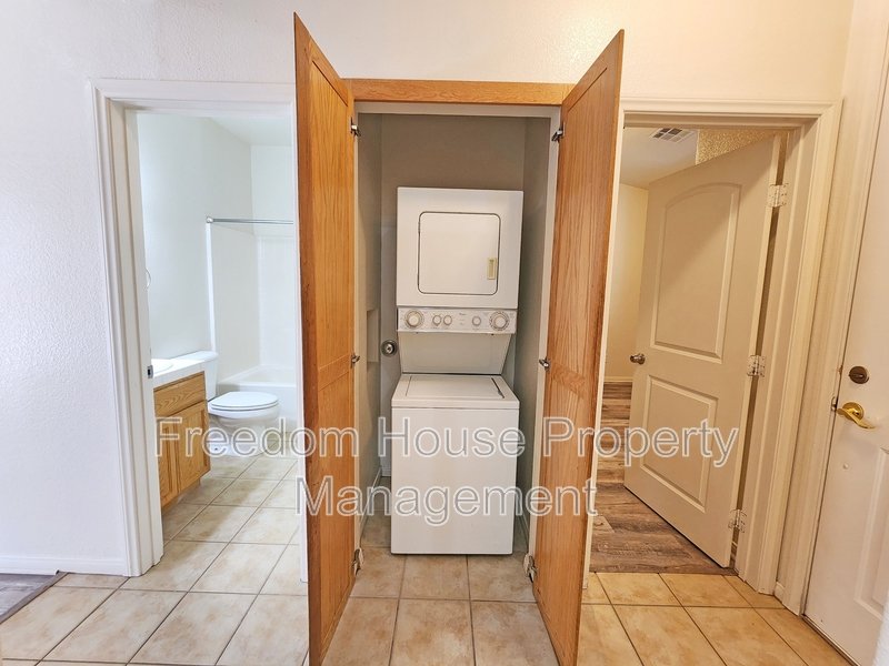 1041 Marne Court 4 property image