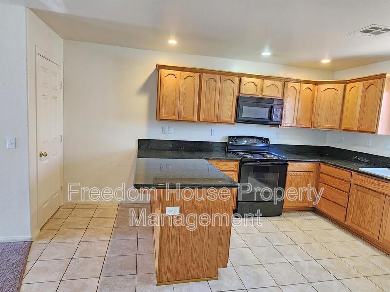 1971 Teepee Road #4 property image