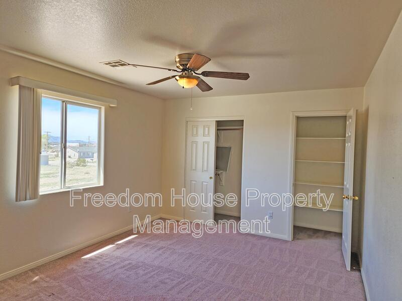 1971 Teepee Road #4 property image