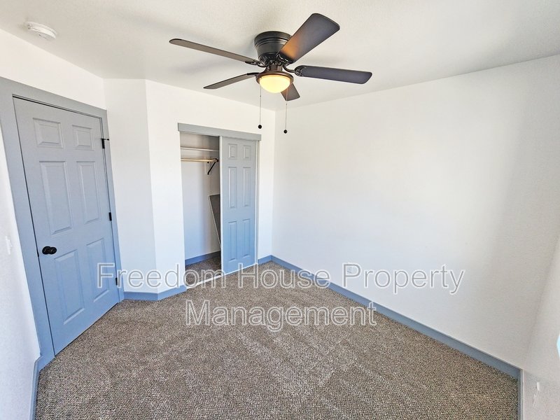 384 Erin Street property image