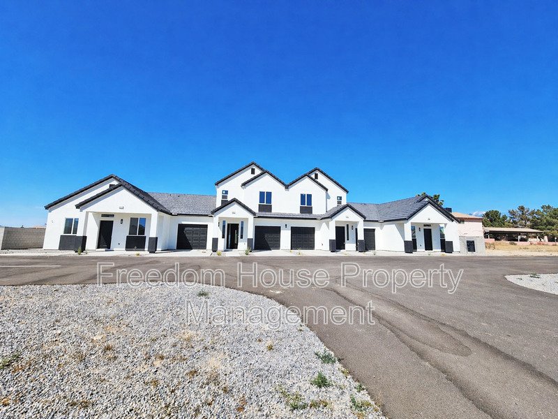 382 Erin Street property image