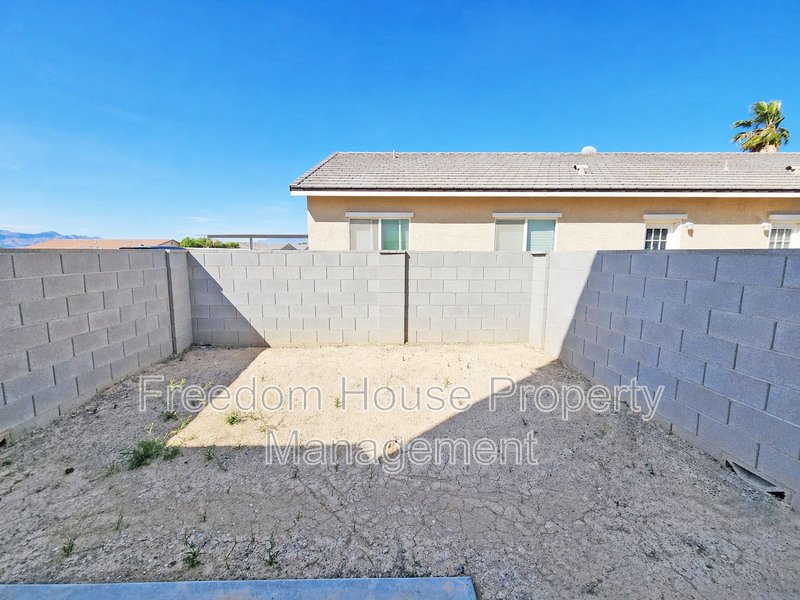 382 Erin Street property image