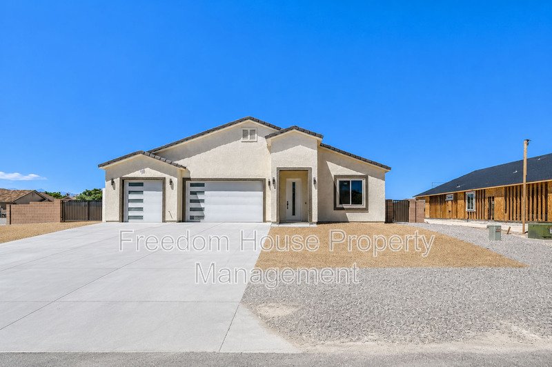 6380 Waterford Street property image