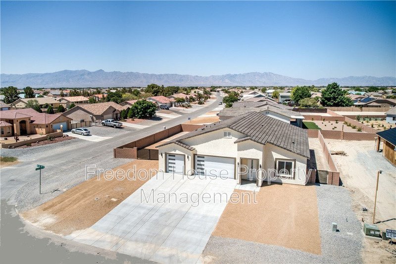 6380 Waterford Street property image