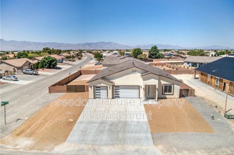 6380 Waterford Street property image