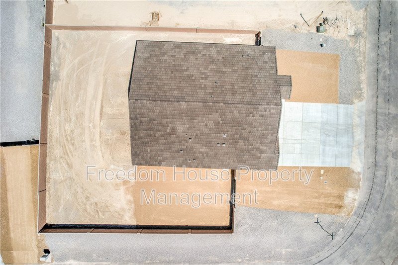 6380 Waterford Street property image