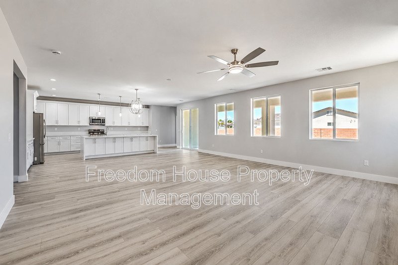 6380 Waterford Street property image