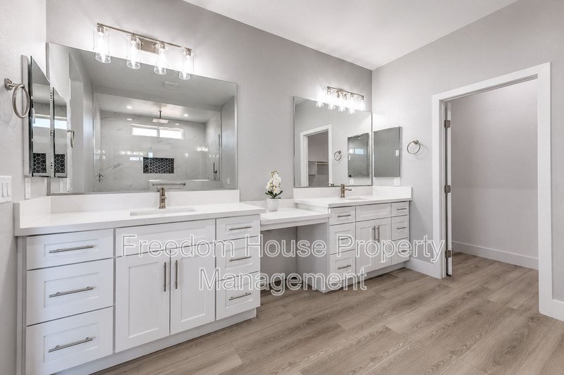 6380 Waterford Street property image