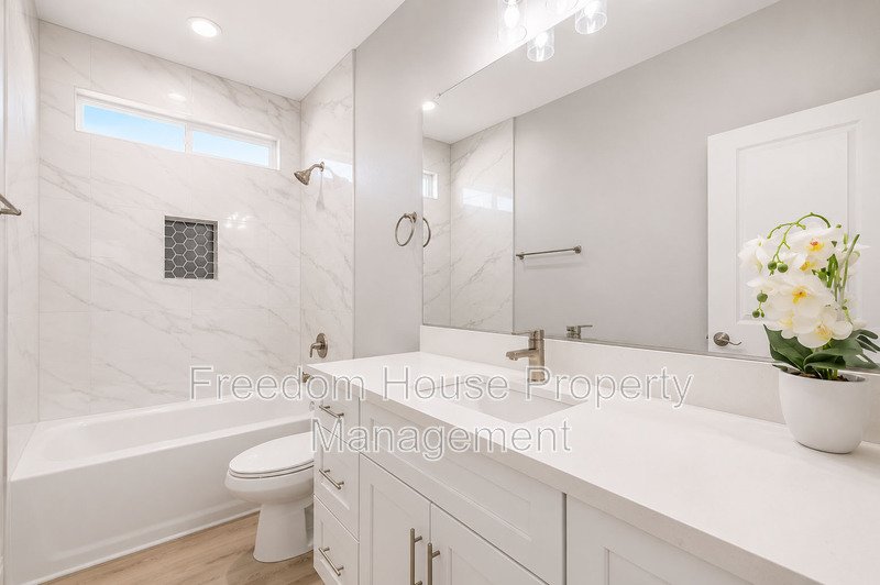 6380 Waterford Street property image