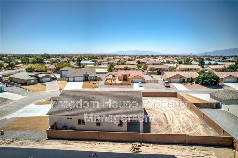 6380 Waterford Street property image