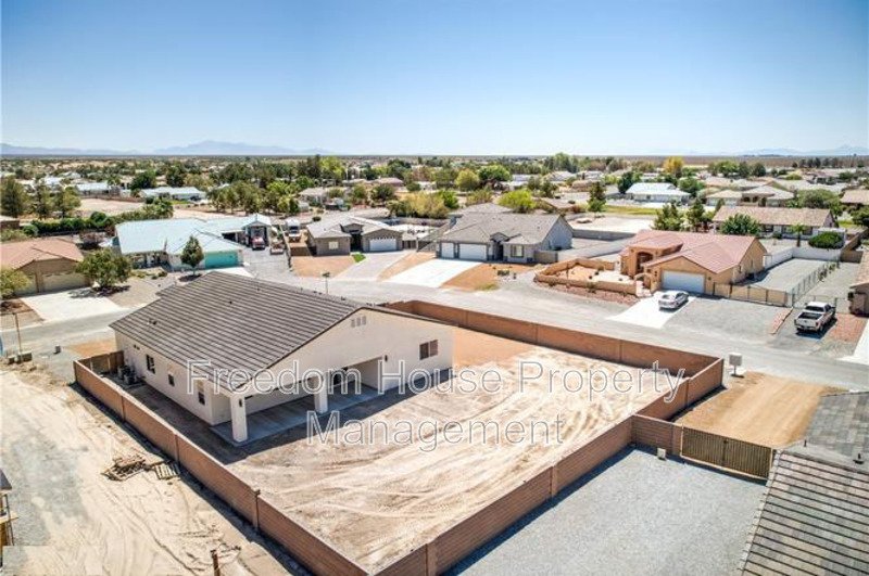 6380 Waterford Street property image
