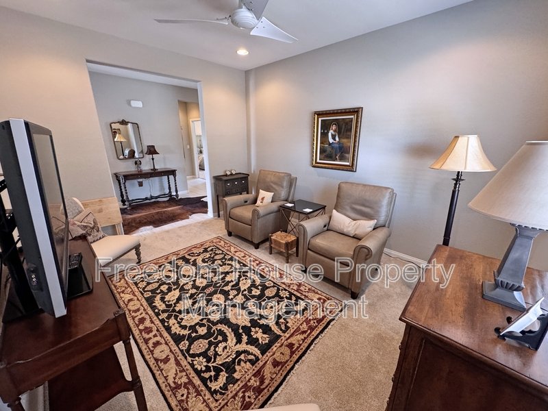 5245 East La Campana Drive property image