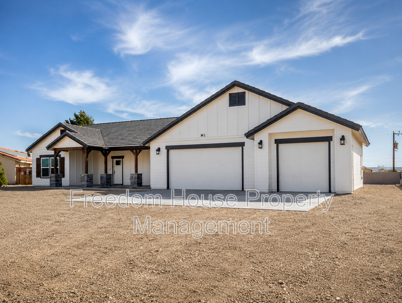 641 Intrepid Street property image