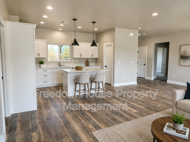 641 Intrepid Street property image