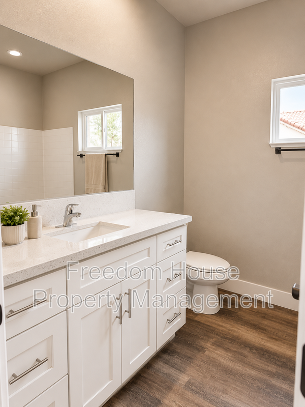 641 Intrepid Street property image