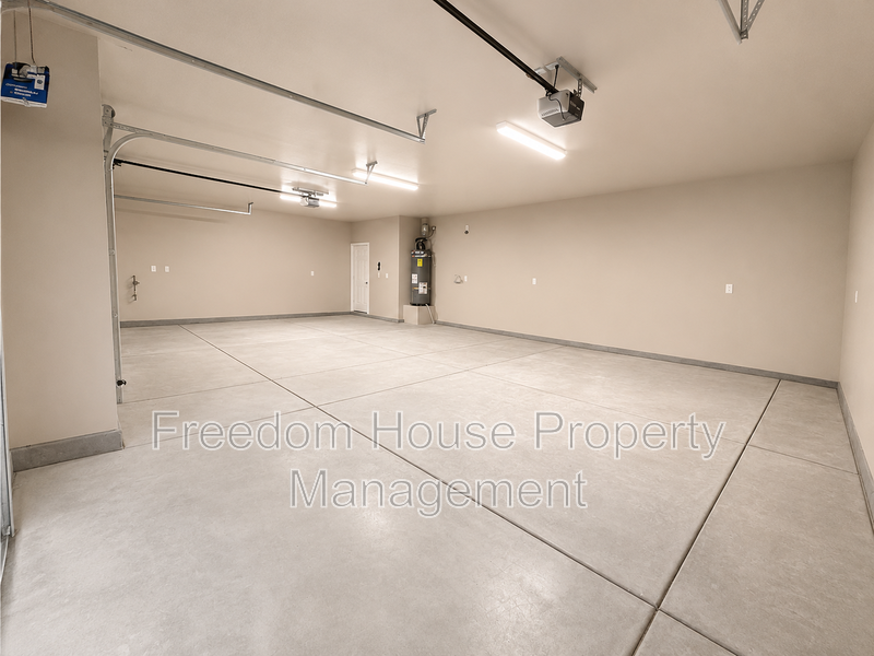 641 Intrepid Street property image