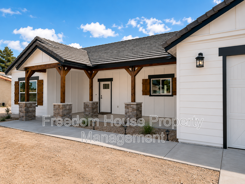 641 Intrepid Street property image