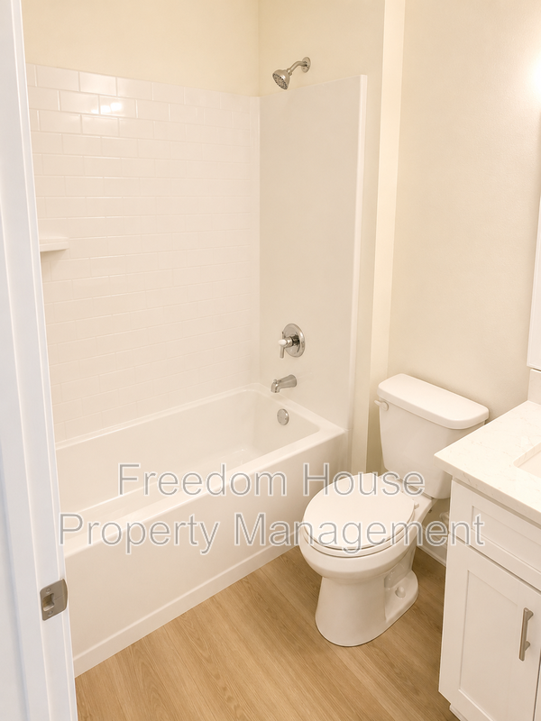 1701 Sycamore Avenue - A property image