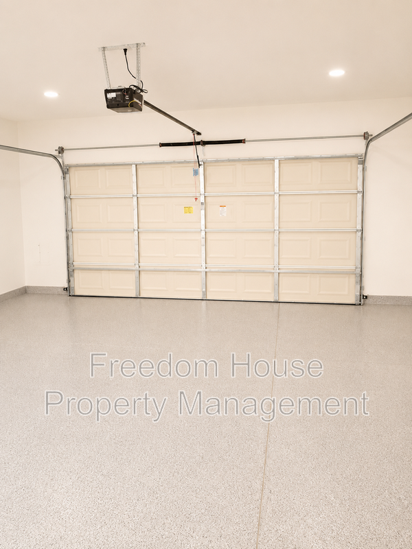 1701 Sycamore Avenue - A property image