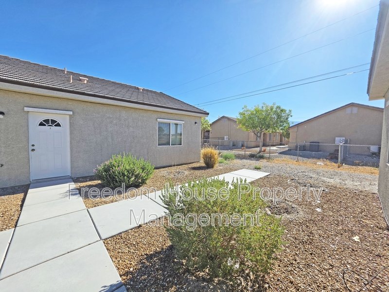 1121 Sixshooter Avenue - 4 property image