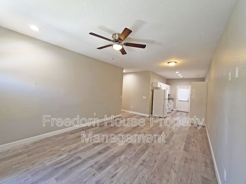 1121 Sixshooter Avenue - 4 property image