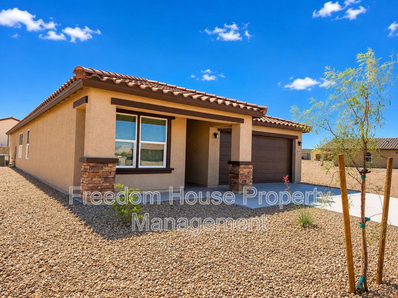 660 Huyana Wind Drive property image
