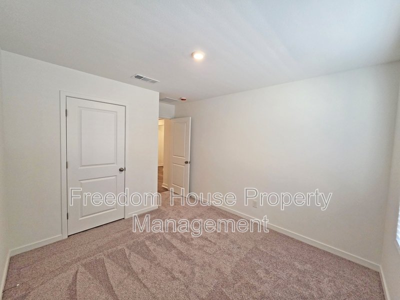 660 Huyana Wind Drive property image