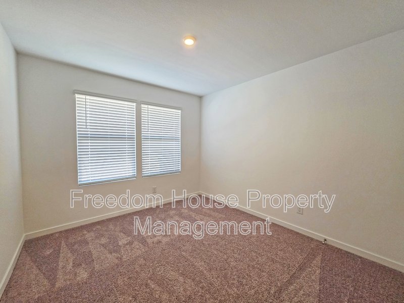 660 Huyana Wind Drive property image