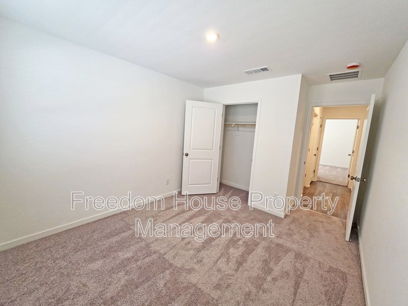 660 Huyana Wind Drive property image