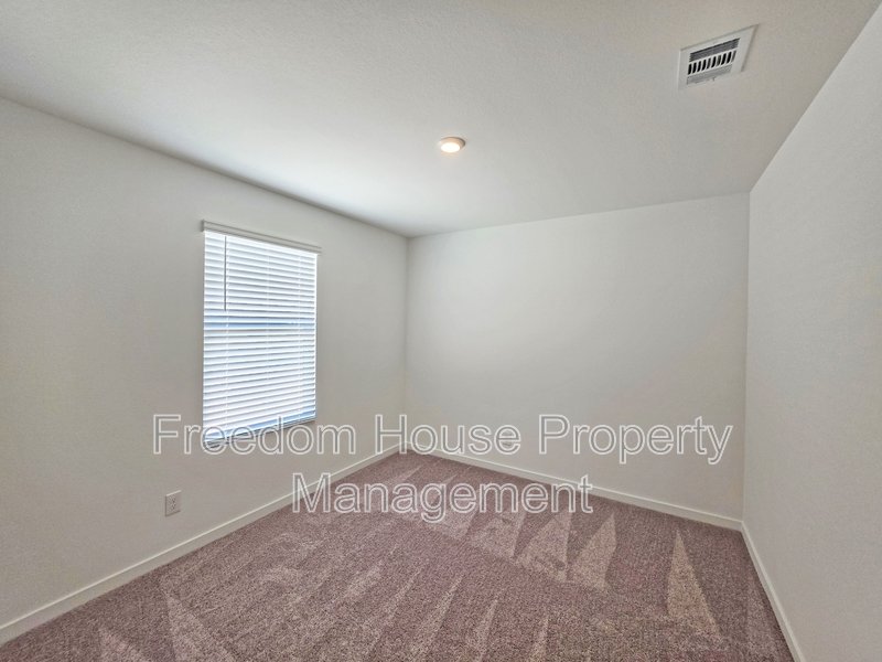 660 Huyana Wind Drive property image