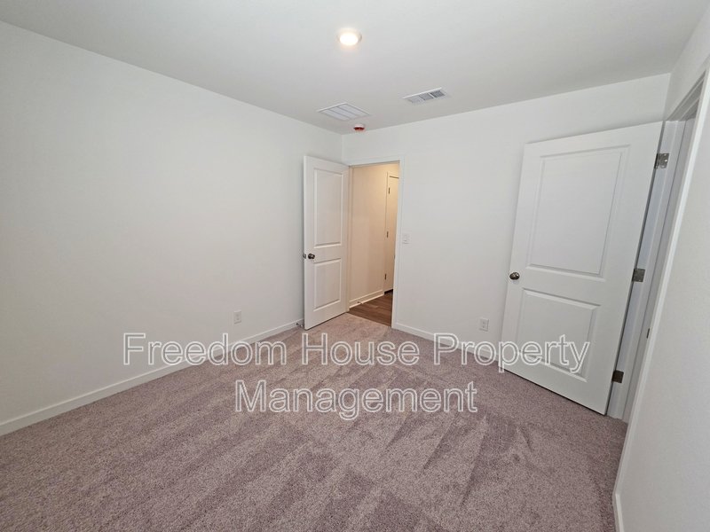 660 Huyana Wind Drive property image
