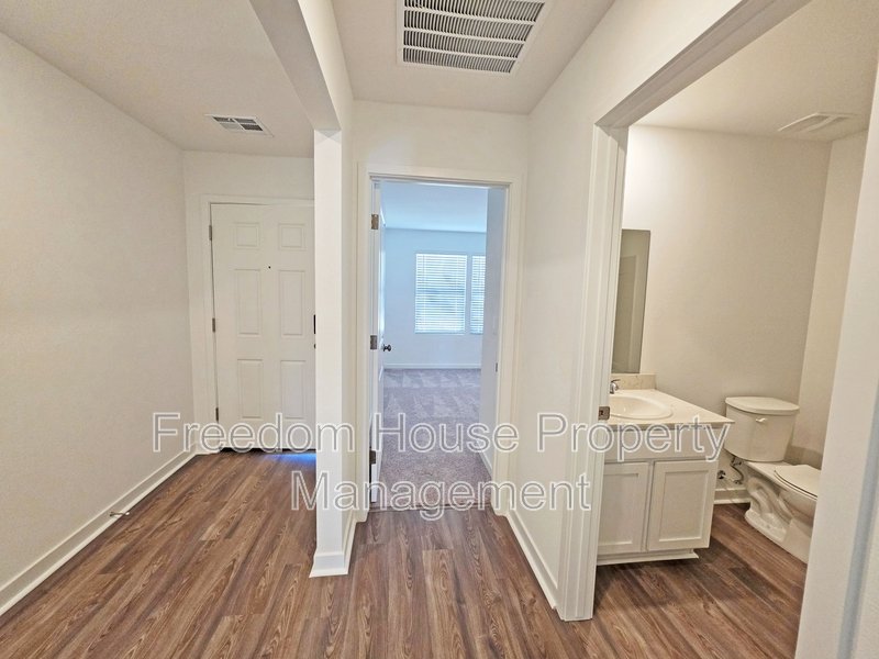 660 Huyana Wind Drive property image