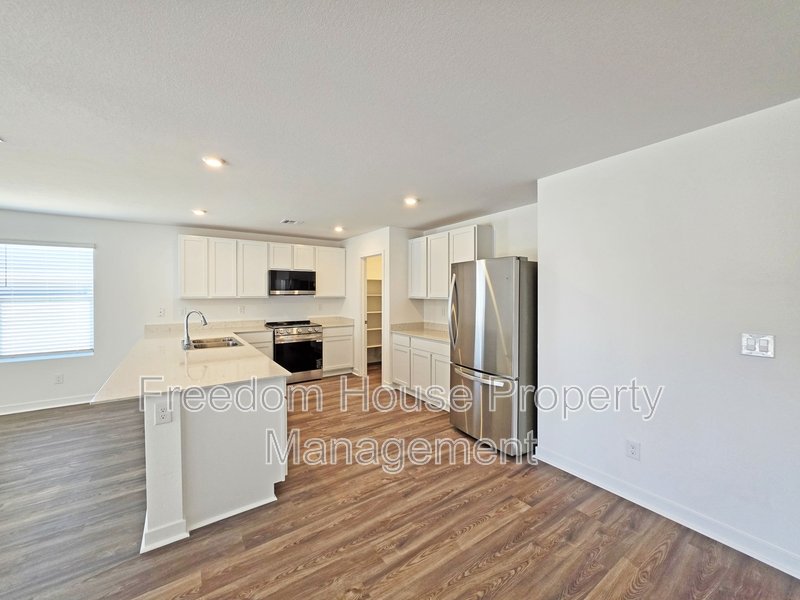 660 Huyana Wind Drive property image