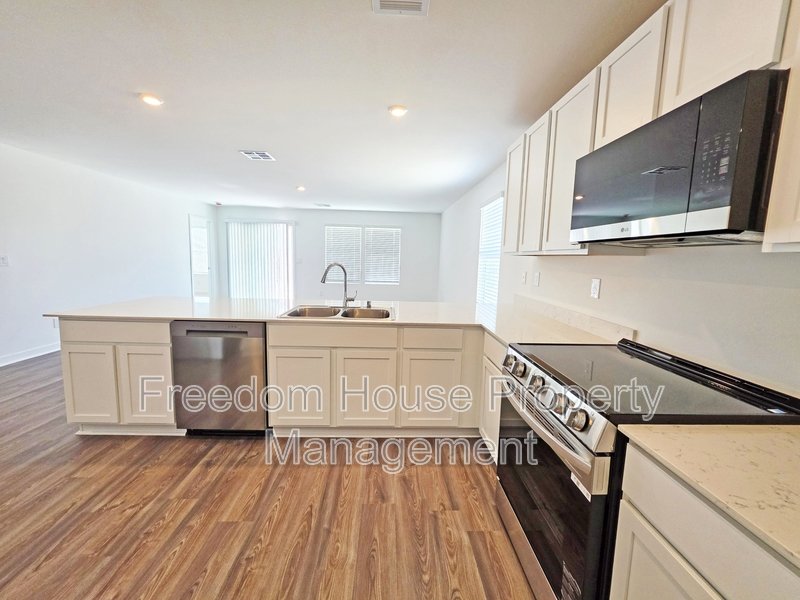 660 Huyana Wind Drive property image
