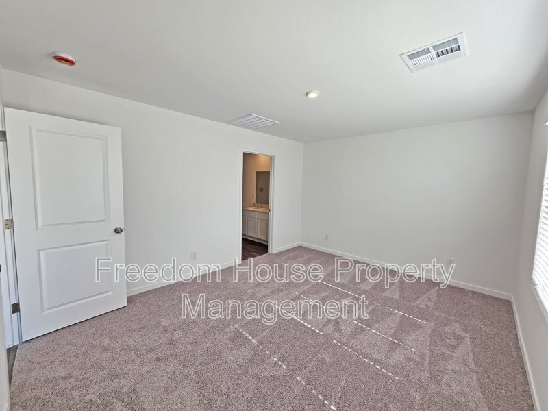 660 Huyana Wind Drive property image