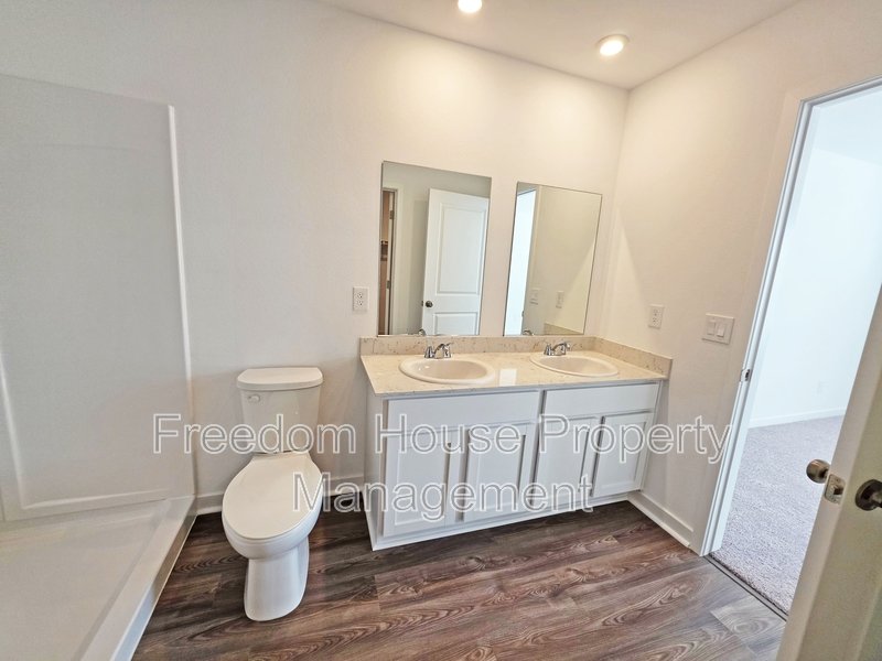 660 Huyana Wind Drive property image