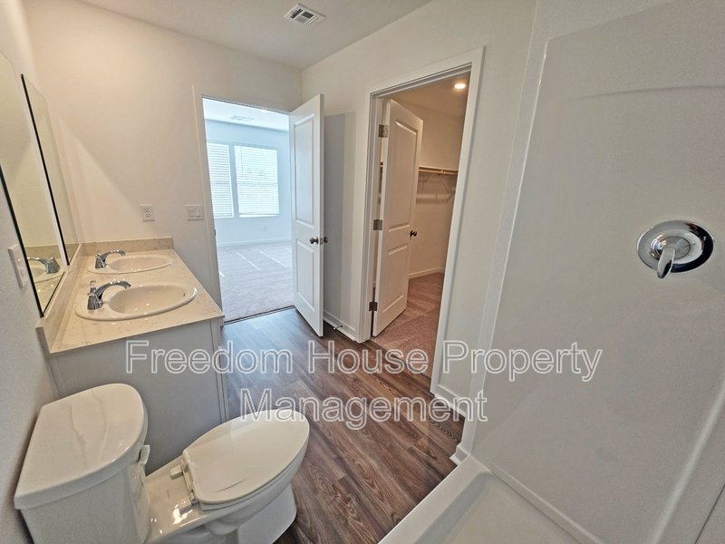 660 Huyana Wind Drive property image
