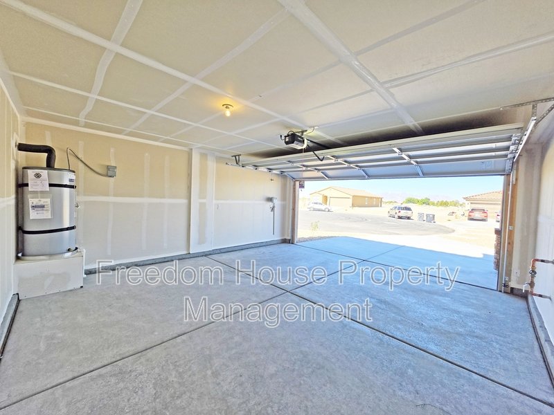660 Huyana Wind Drive property image