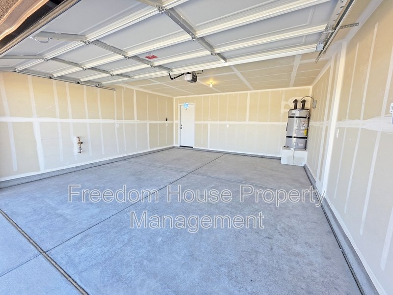 660 Huyana Wind Drive property image