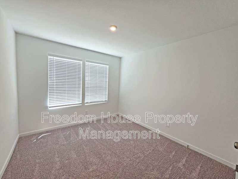 663 Huyana Wind Drive property image